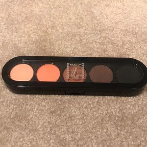 Makeup Atlier 5 color eye shadow palette